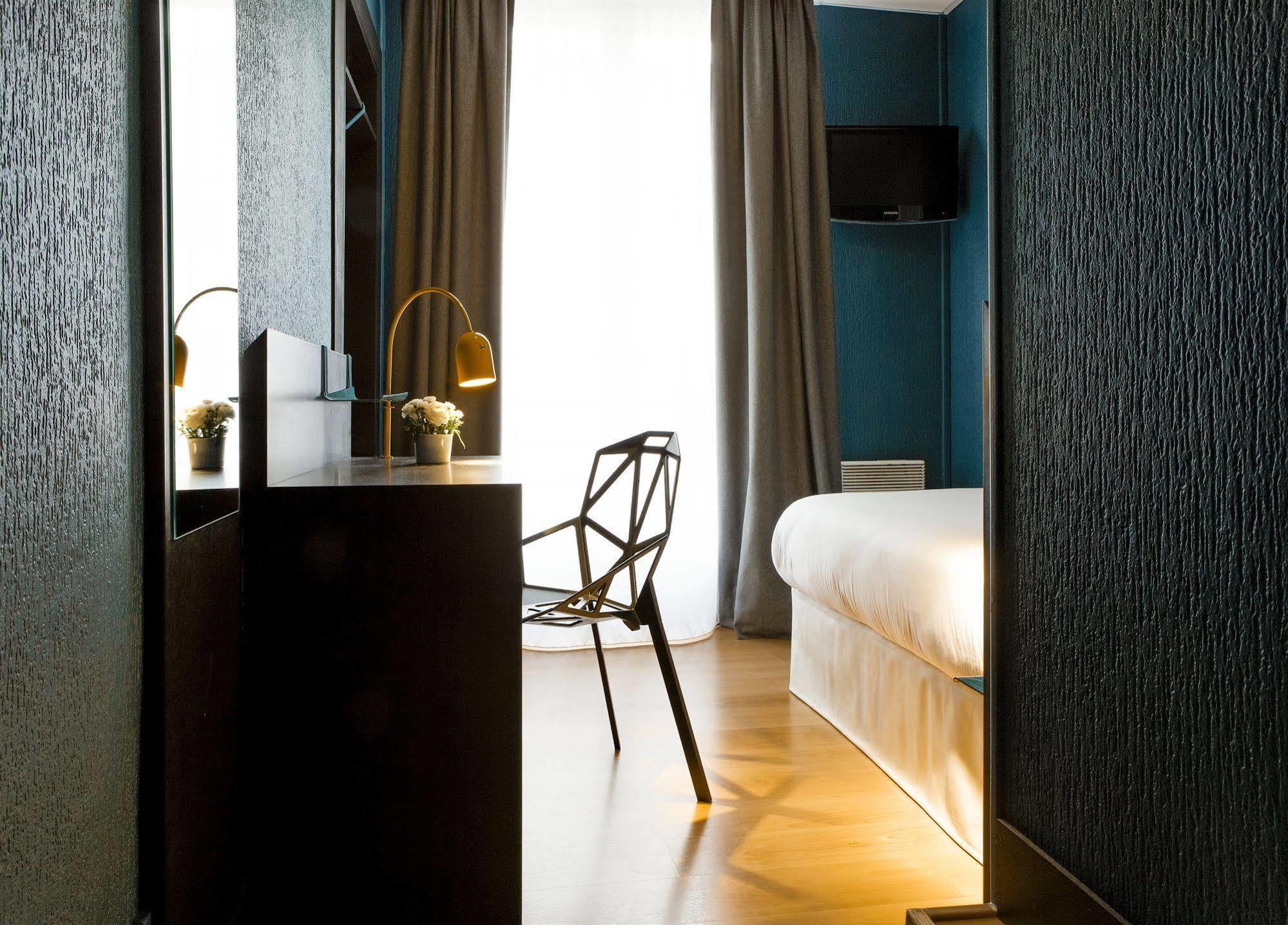 Hotel Daval Paris Exterior foto